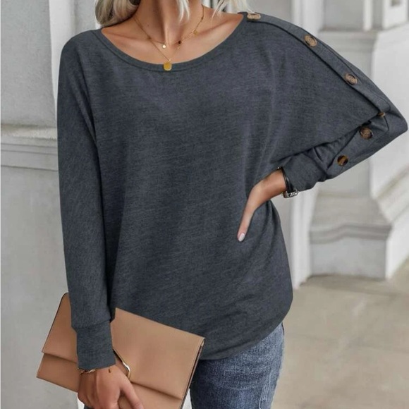 Boho button detail batwing sleeve top - Picture 4 of 6